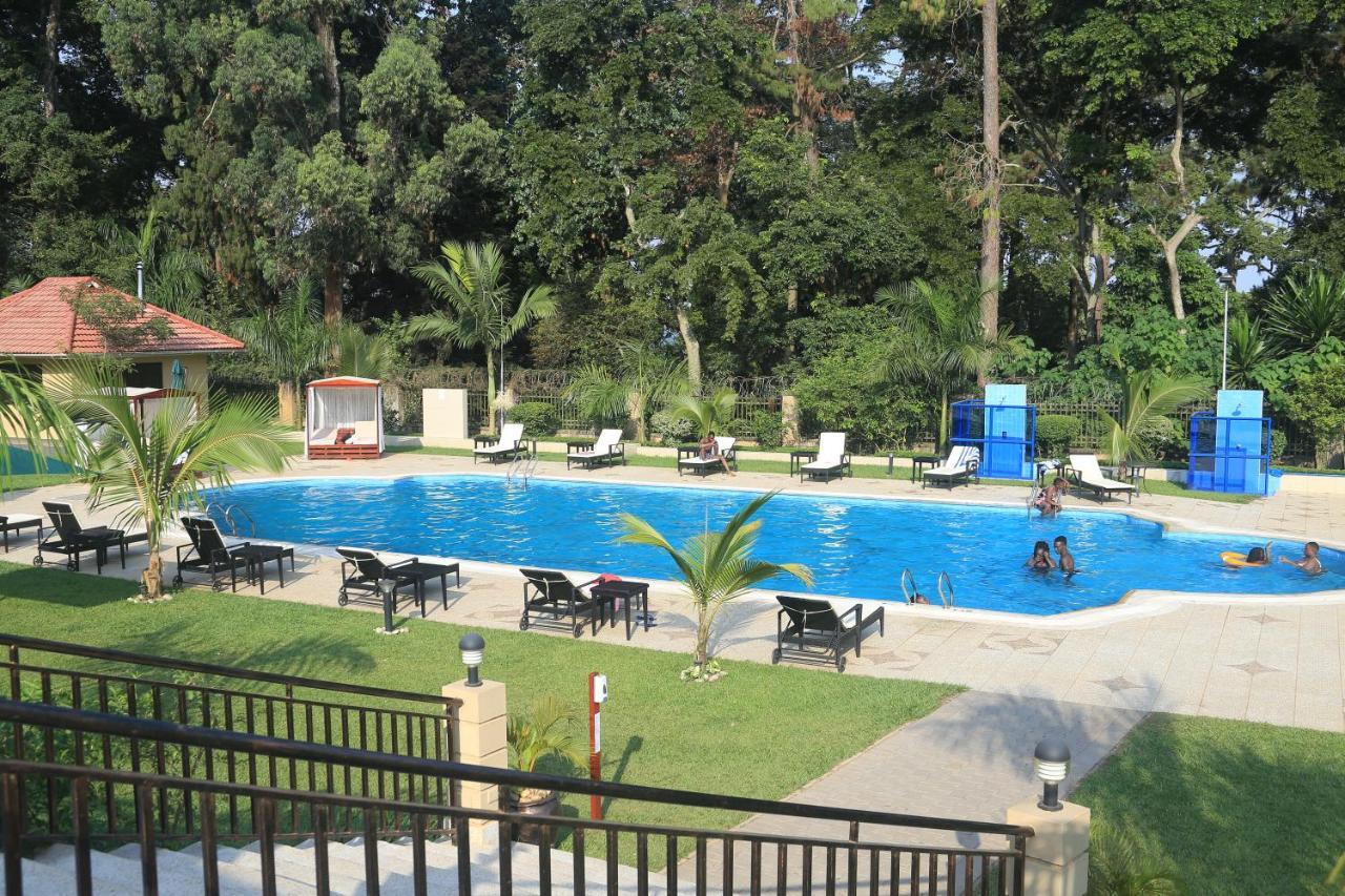 Best Western Premier Garden Hotel Entebbe Esterno foto