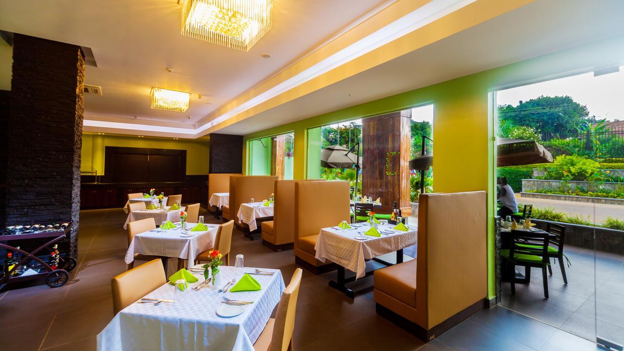 Best Western Premier Garden Hotel Entebbe Esterno foto